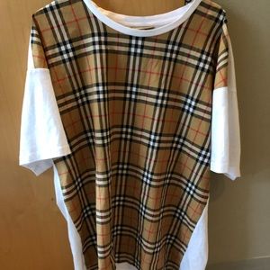 Burberry T-shirt